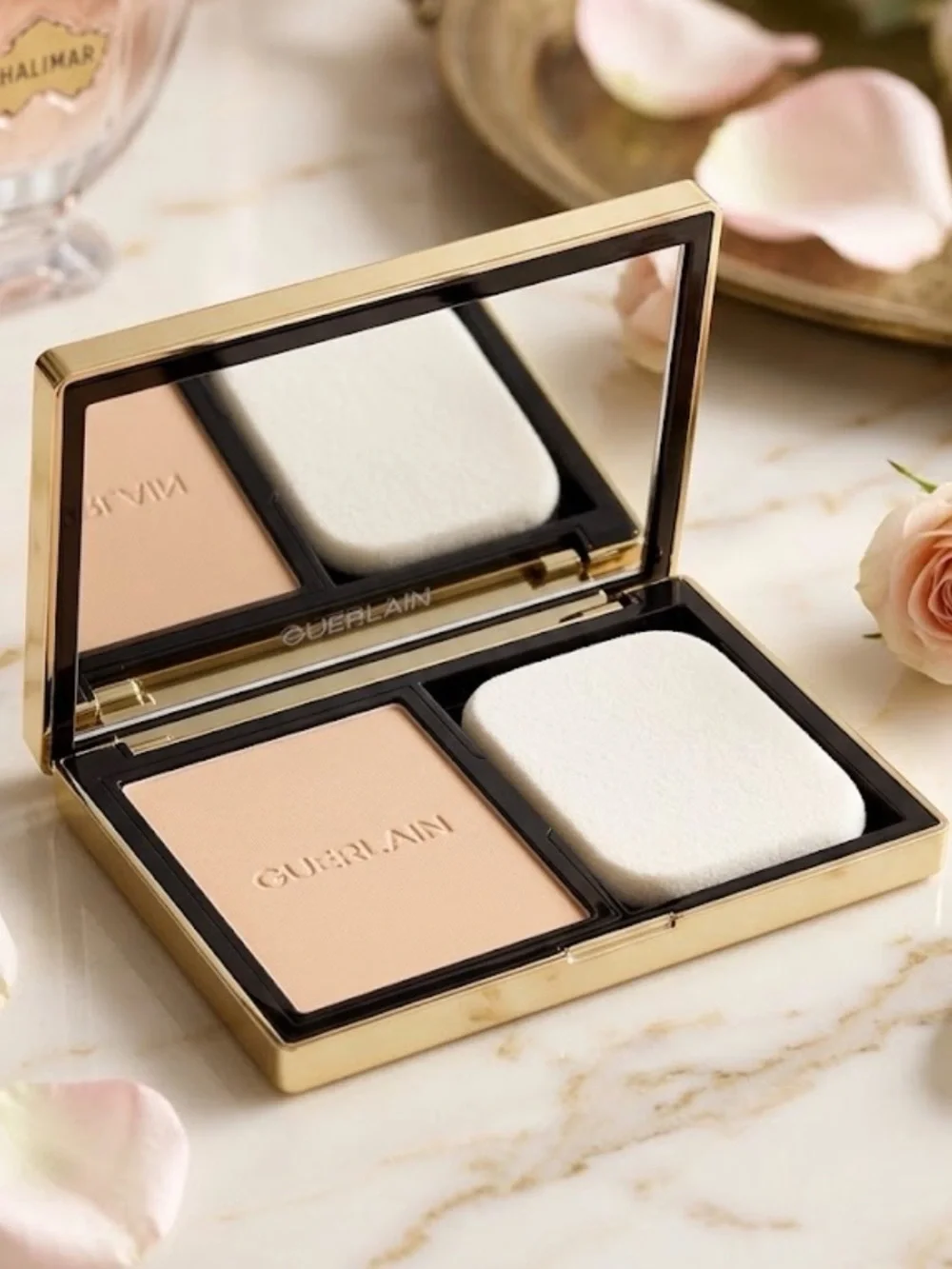 Guerlain Parure Gold Skin Control High Perfection Matte Powder Foundation 0N